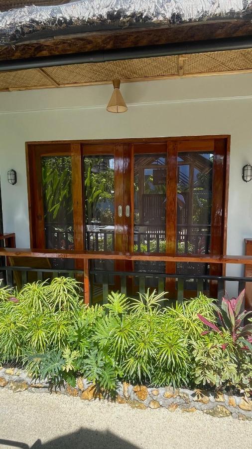 Matam-Is Cafe & Homestay General Luna  Zewnętrze zdjęcie