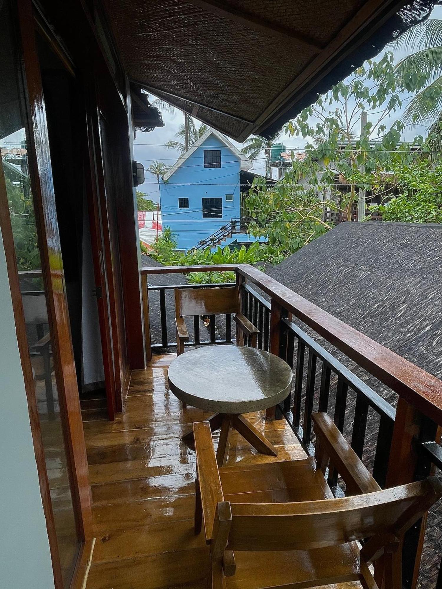Matam-Is Cafe & Homestay General Luna  Zewnętrze zdjęcie